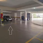 Encanto Nas Alturas: Acomode-Se No Elegante Edificio Arnoldo Werner Em Balneario Camboriu