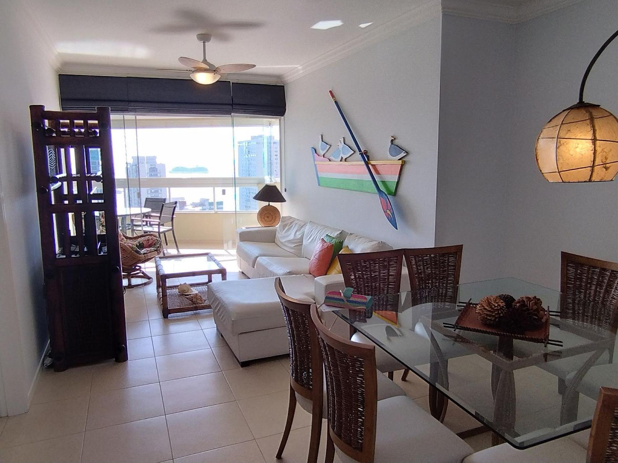 Apartamento Encanto Nas Alturas: Acomode-se No Elegante Edificio Arnoldo Werner Em Balneario Camboriu
